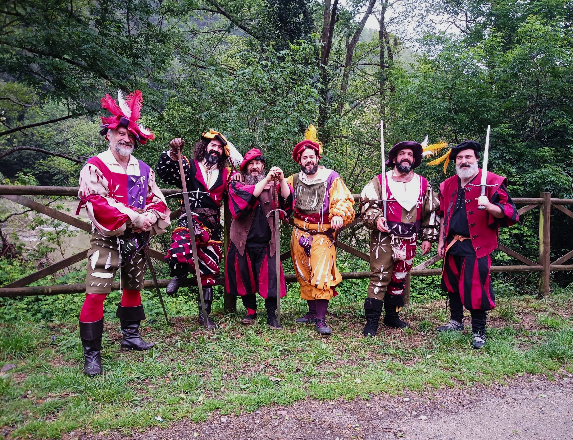 Participantes en contacto con visitantes